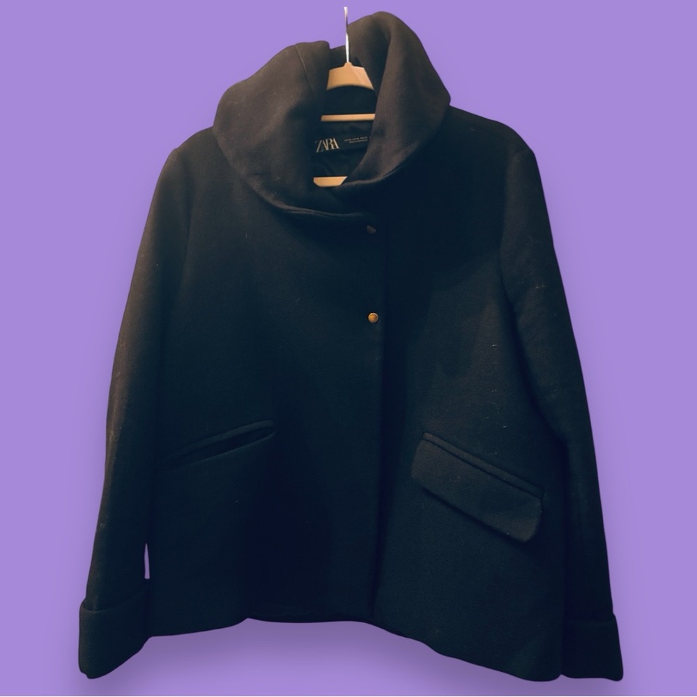 ❄️SALE:
Zara Coat, Ink Black - XL, EUC - versatile & modern style
